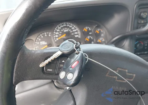 2004 Chevrolet Avalanche 1500 z USA, uszkodzony, nr VIN 3GNEC12T54G166324